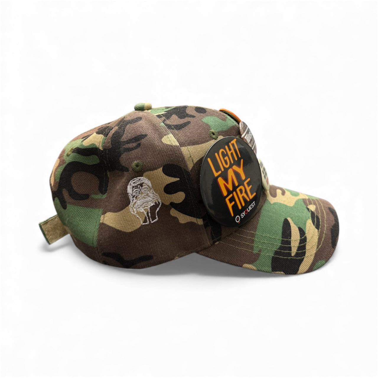 Camouflage 6-Panel Vintage Pins Reworked Embroidered Hat